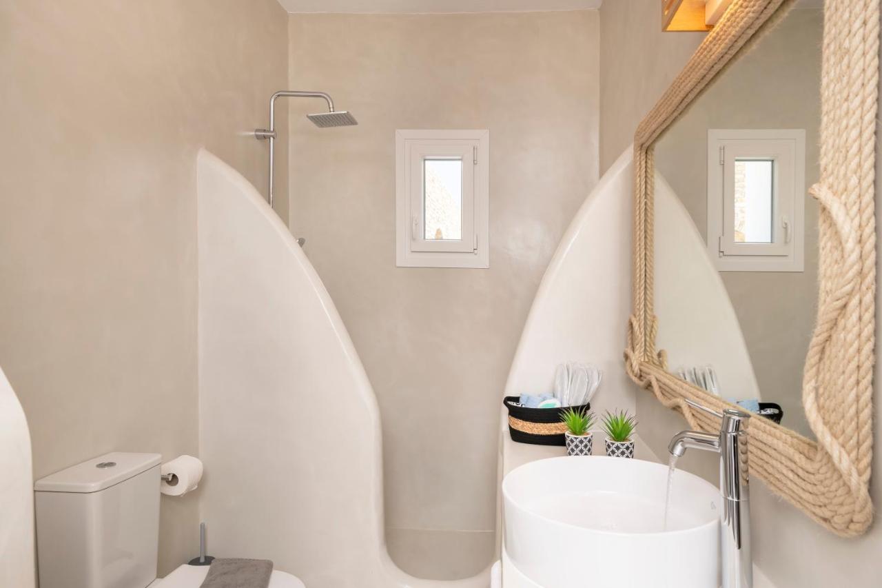 Salty Villas, Chrissipi Andiparos Exterior photo